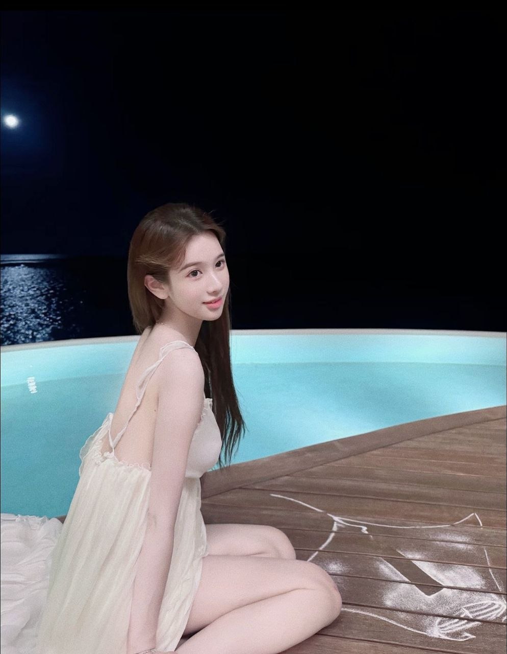 1ORA RAGAZZA ASIA MASSAGGI🔥 SENO NATURALE, ...STRETTO,MASSA