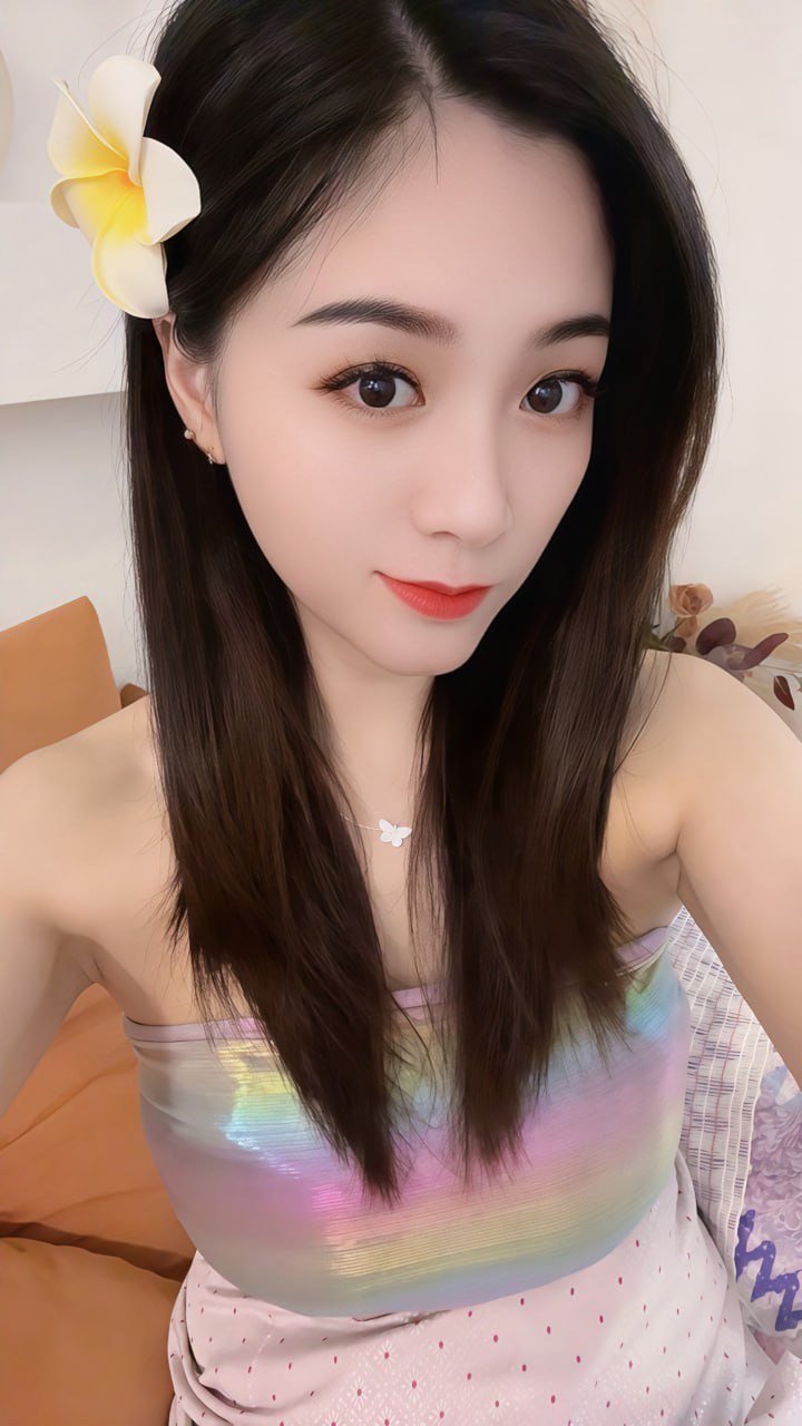 NOVITÁ ASSOLUTA 2 RAGAZZA ORIENTALE TROIA PERVERSA 👠POMPINO 2