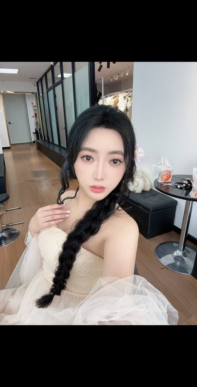 ➡️🔥💓PORCA Orientale ragazza==NUOVA ARRIVATA )= ** REGINA D 2